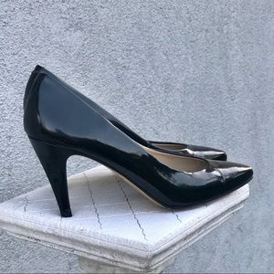 Caressa Patent Leather Black Pumps - Size 7.5
